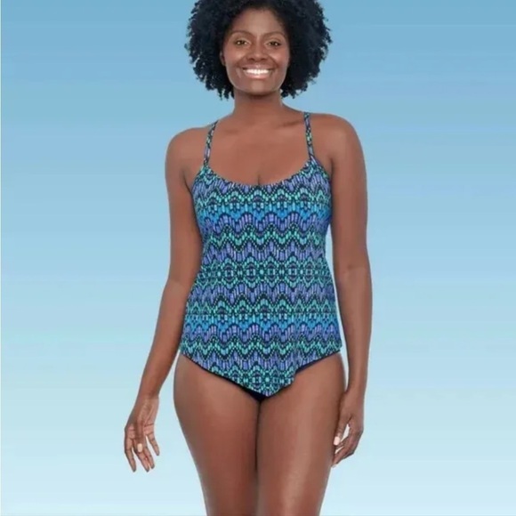 Dreamsuit by Miracle Brands Tankini Top in Purple, Blue, and Black NWT - Picture 1 of 5